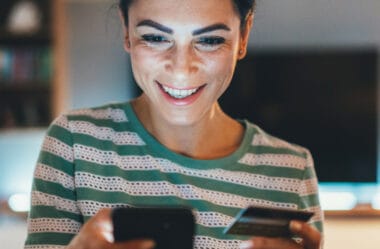 Como o Pagamento por Aproximação Celular Está Mudando o Mercado de Pagamentos Móveis