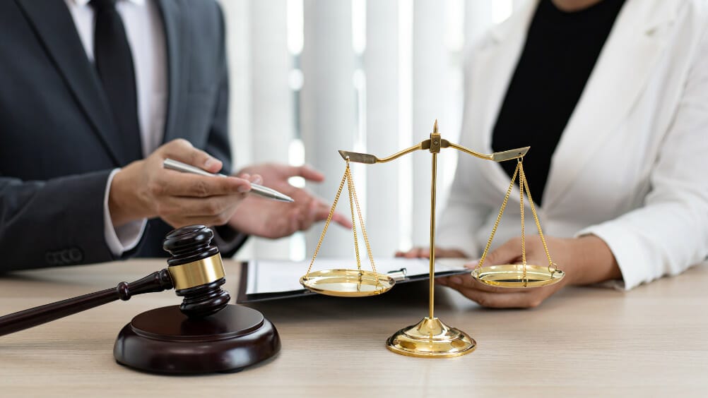 TRF-5 utiliza decisão do STF e exclui ISS da base de cálculo do PIS/Cofins 1 TRF 5 utiliza decisao do STF e exclui ISS da base de calculo do PISCofins