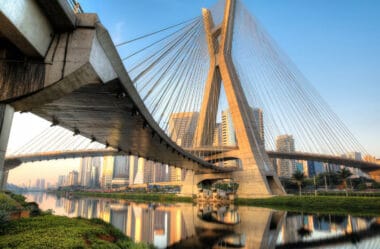 Entendendo a posição do Brasil como o país com a maior taxa de juros reais