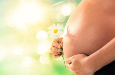 INSS Começa a Conceder Benefícios de Maternidade para Adolescentes com Menos de 16 Anos