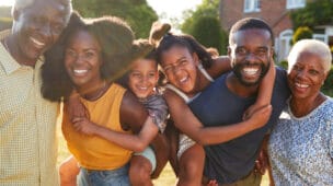 A Interdependência da Dádiva Reflexões sobre a Inocência e Independência