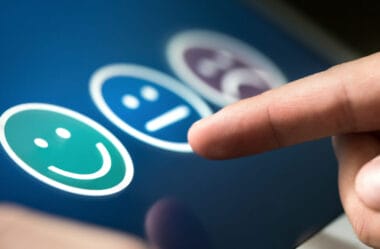 Como fazer enquete no WhatsApp?