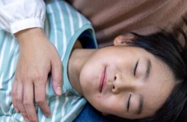Falta ao Trabalho para Acompanhar Filho Hospitalizado Não Justifica Justa Causa, Decide TRT-2