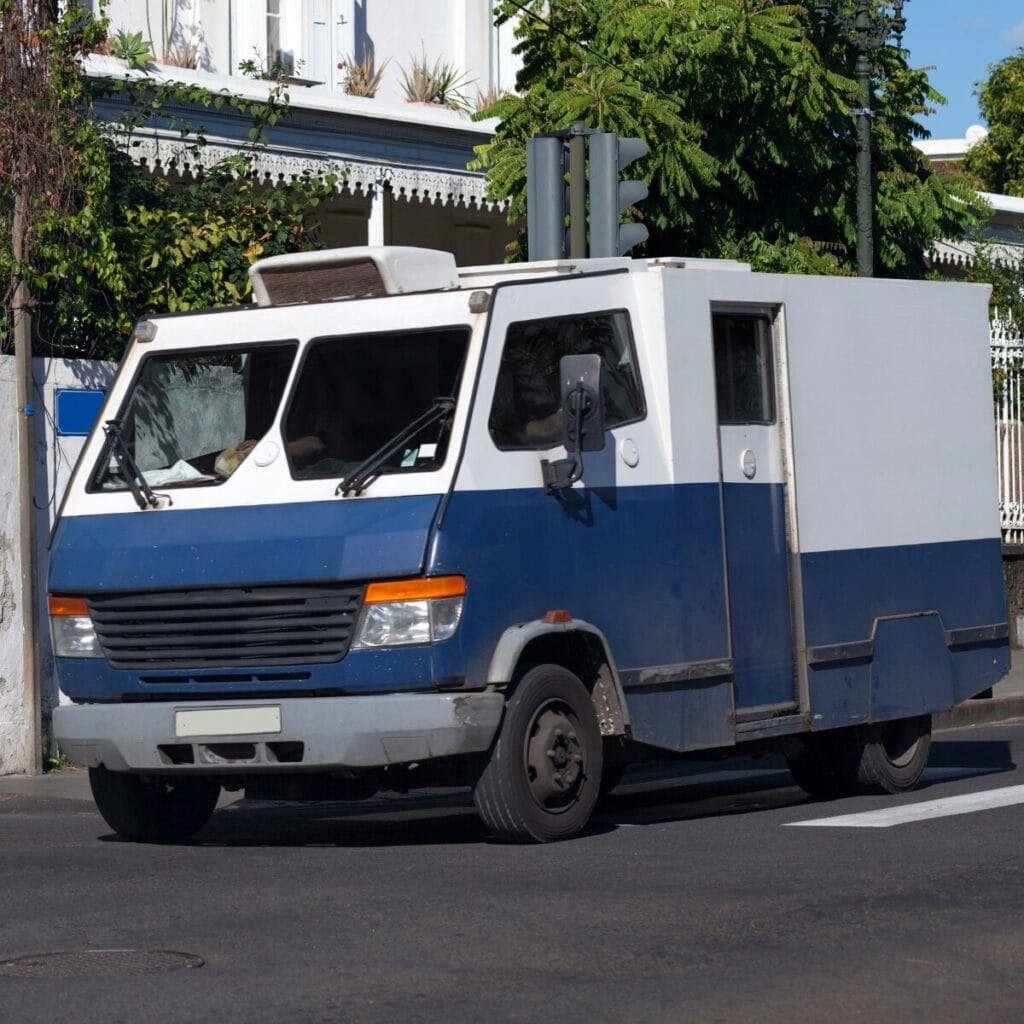 Transportadora de Valores e Condenada por Morte de Empregados em Acidente com Carro Forte