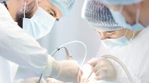 TRT-MG Afasta Vínculo de Emprego Entre Cirurgião-Dentista e Grupo de Clínicas Odontológicas Decisão Reforça Validade de Contrato Autônomo