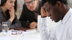 Justiça Mantém Justa Causa por Ofensa Racista