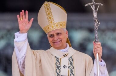 Papa Leão XIV pede unidade na Igreja e promete não ser um “autocrata”