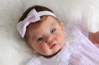 'Mães reborn' não têm direito a assento preferencial em Curitiba