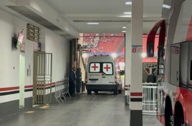 Torcedor do São Paulo diz que pai e irmão passaram por cirurgias no crânio após acidente no Morumbis | são paulo
