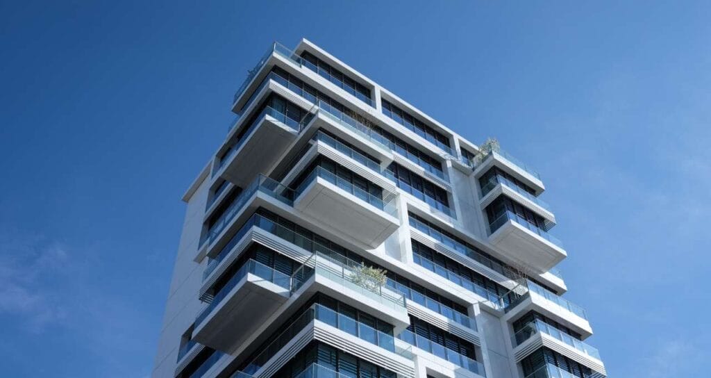 acoes construtoras construtora cyrela direcional em qual investir agosto