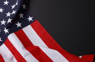 Moody’s rebaixa nota de crédito dos EUA e tira país do clube de elite “AAA” – Money Times