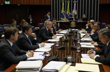 Sabatina de Jorge Messias no Senado marcada para 10 de dezembro: entenda o cronograma na CCJ, a leitura em 3/12, relatoria de Weverton e os próximos passos — acompanhe